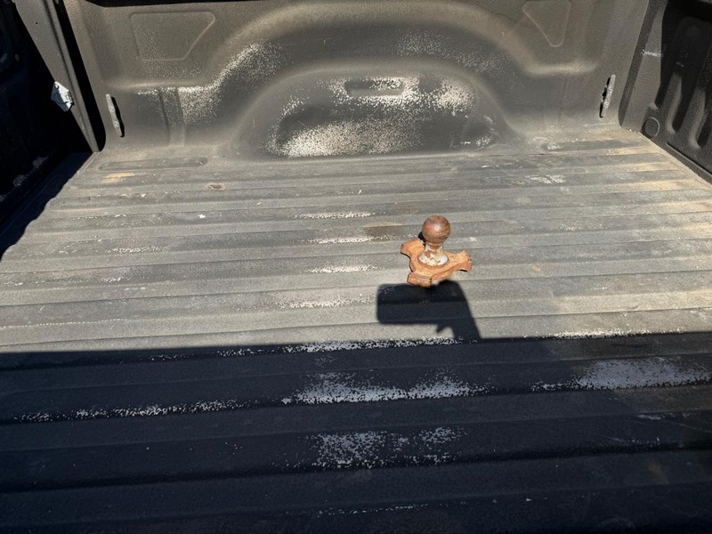 Dodge Ram 2500 Vehicle Full-screen Gallery Image 07