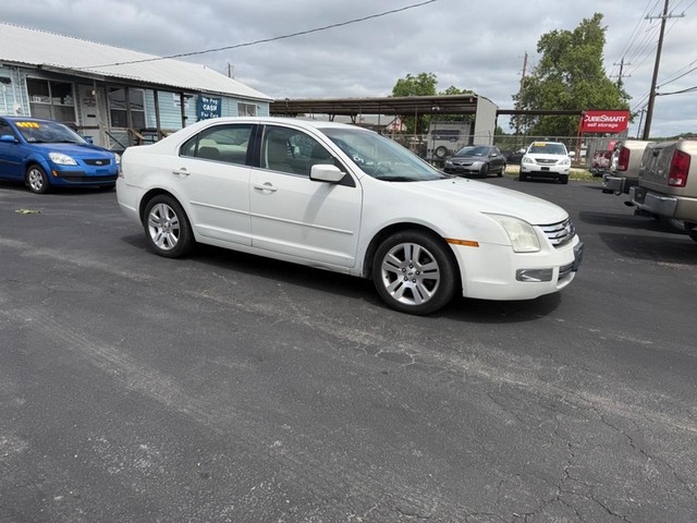more details - ford fusion
