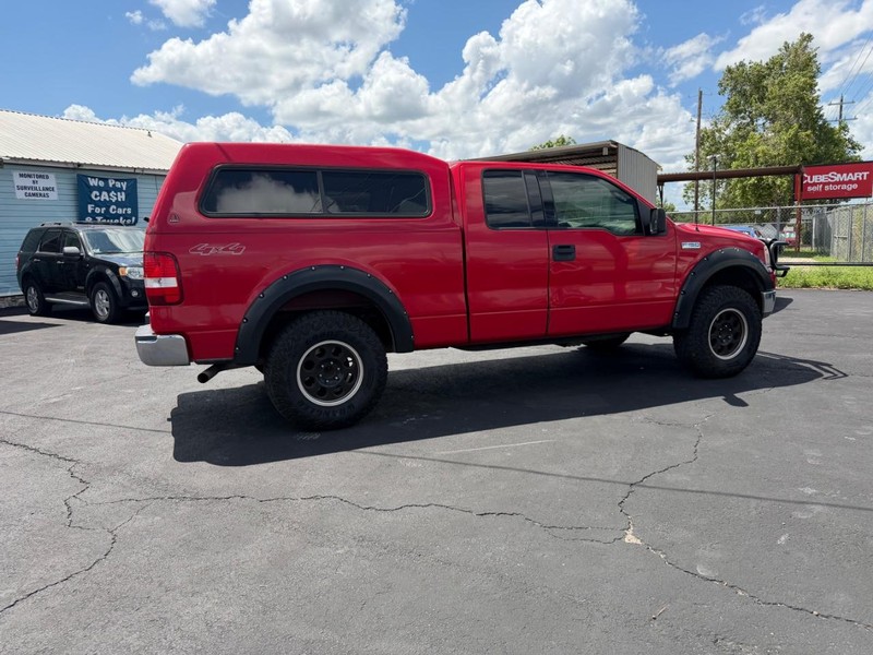 Ford F-150 Vehicle Full-screen Gallery Image 02