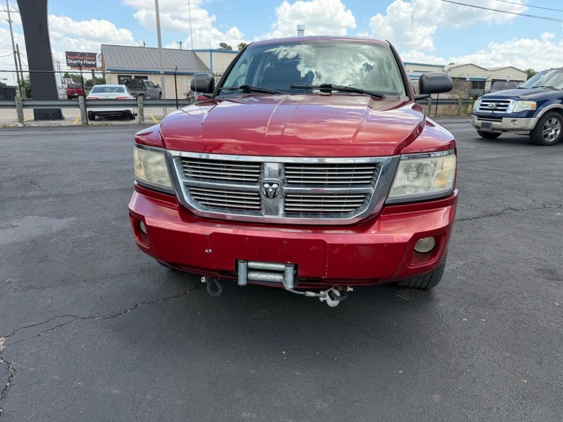 Dodge Dakota Vehicle Full-screen Gallery Image 02