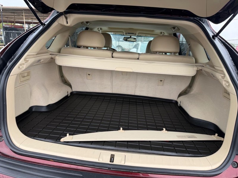 Lexus RX 350 Vehicle Full-screen Gallery Image 05
