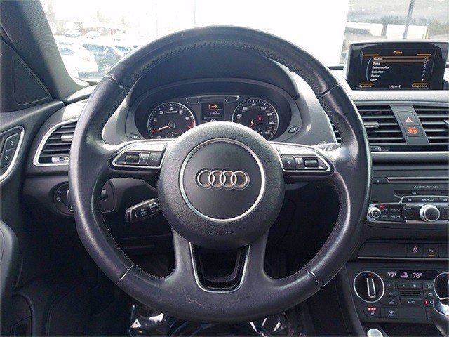 Audi Q3 Vehicle Image 20