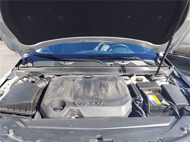 Chevrolet Impala Vehicle Image 24