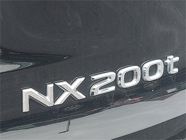 Lexus NX Vehicle Image 29