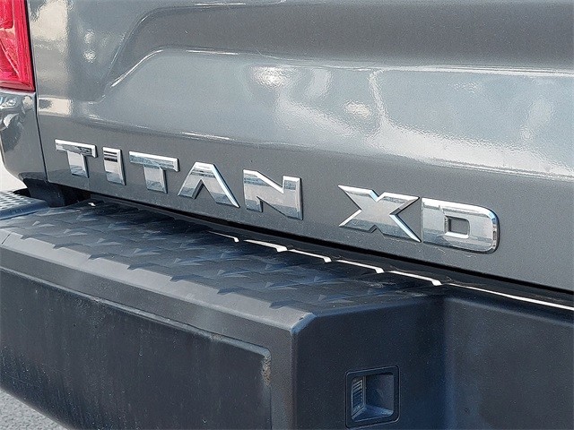 Nissan Titan XD Vehicle Image 25