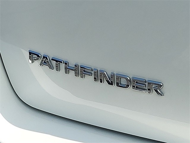 Nissan Pathfinder Vehicle Image 37