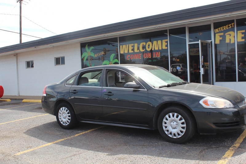 Chevrolet Impala Vehicle Full-screen Gallery Image 03