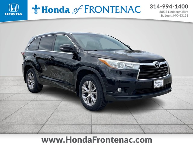 2015 Toyota Highlander XLE at Honda of Frontenac in St. Louis MO