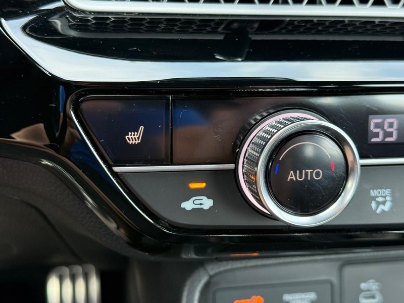 Honda Civic Sedan Hybrid Vehicle Full-screen Gallery Image 22