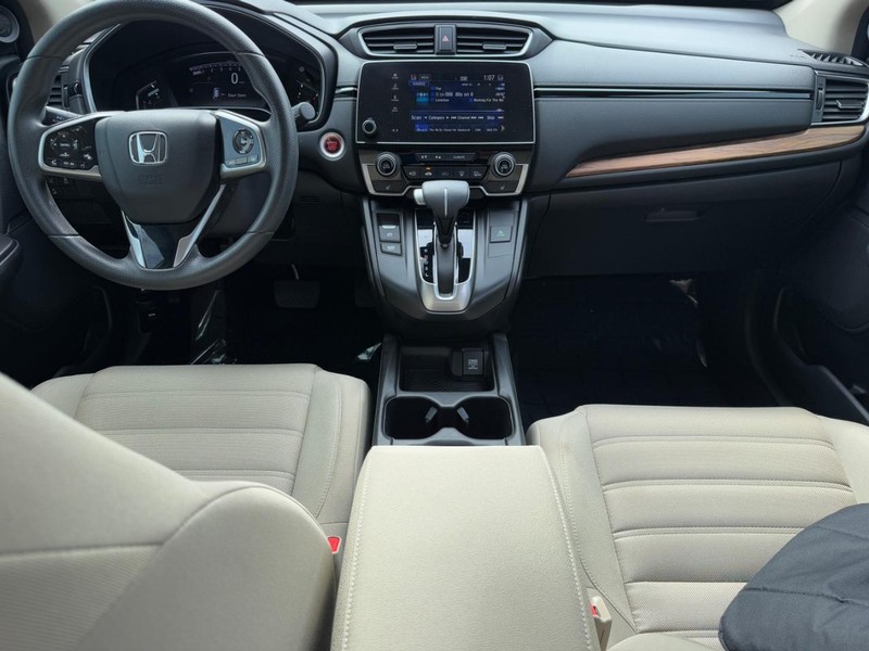 Honda CR-V Vehicle Full-screen Gallery Image 11