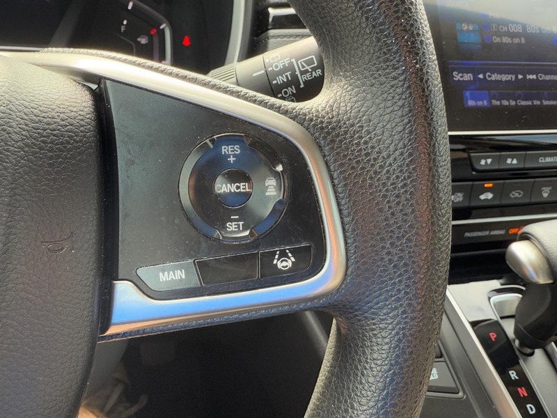 Honda CR-V Vehicle Full-screen Gallery Image 17