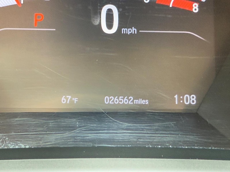 Honda CR-V Vehicle Full-screen Gallery Image 19