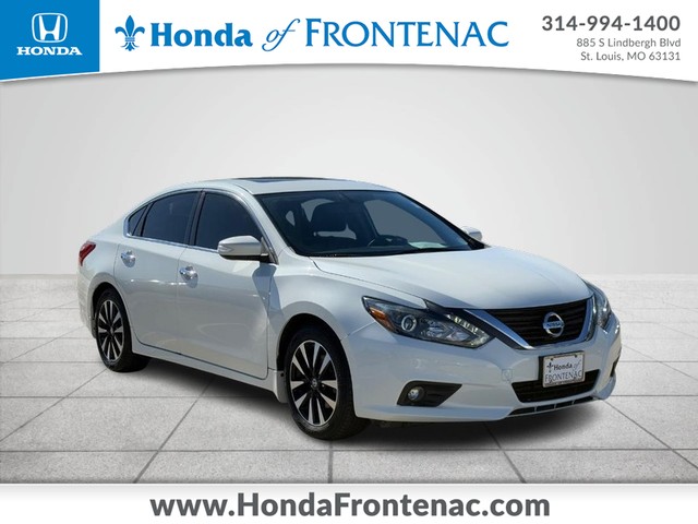 2017 Nissan Altima 2.5 SL at Honda of Frontenac in St. Louis MO