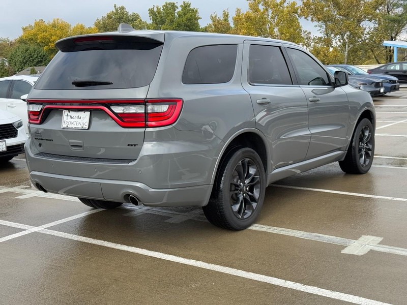 Dodge Durango Vehicle Full-screen Gallery Image 03