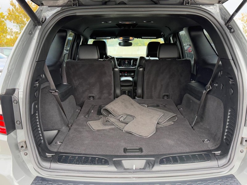 Dodge Durango Vehicle Full-screen Gallery Image 04