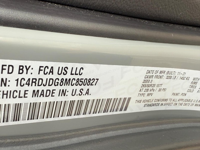 Dodge Durango Vehicle Full-screen Gallery Image 23