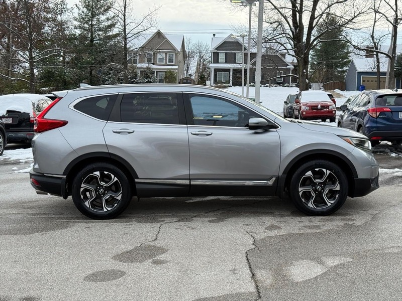 Honda CR-V Vehicle Full-screen Gallery Image 02