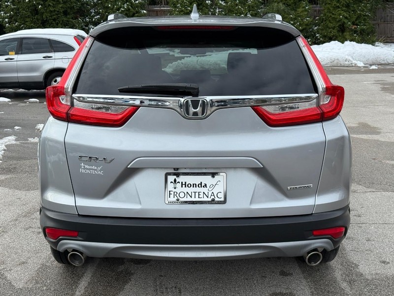 Honda CR-V Vehicle Full-screen Gallery Image 05