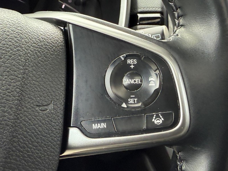 Honda CR-V Vehicle Full-screen Gallery Image 19