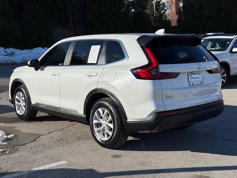 Honda CR-V Vehicle Full-screen Gallery Image 06