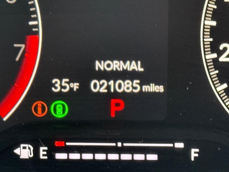 Honda Civic Sedan Vehicle Full-screen Gallery Image 19