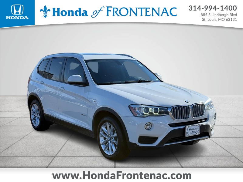 BMW X3 Vehicle Full-screen Gallery Image 01