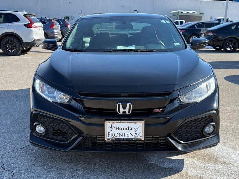 Honda Civic Si Coupe Vehicle Full-screen Gallery Image 10