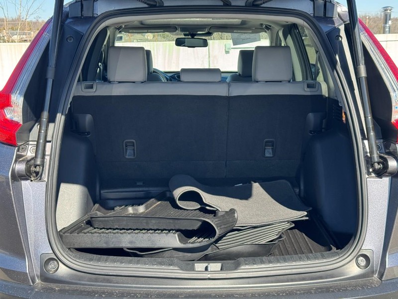 Honda CR-V Vehicle Full-screen Gallery Image 04