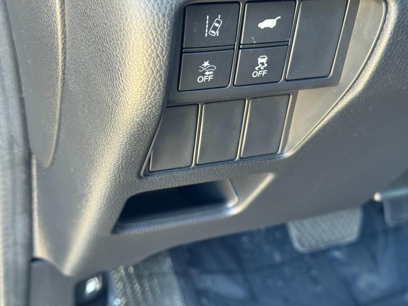 Honda CR-V Vehicle Full-screen Gallery Image 17