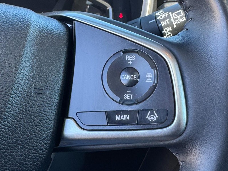 Honda CR-V Vehicle Full-screen Gallery Image 19