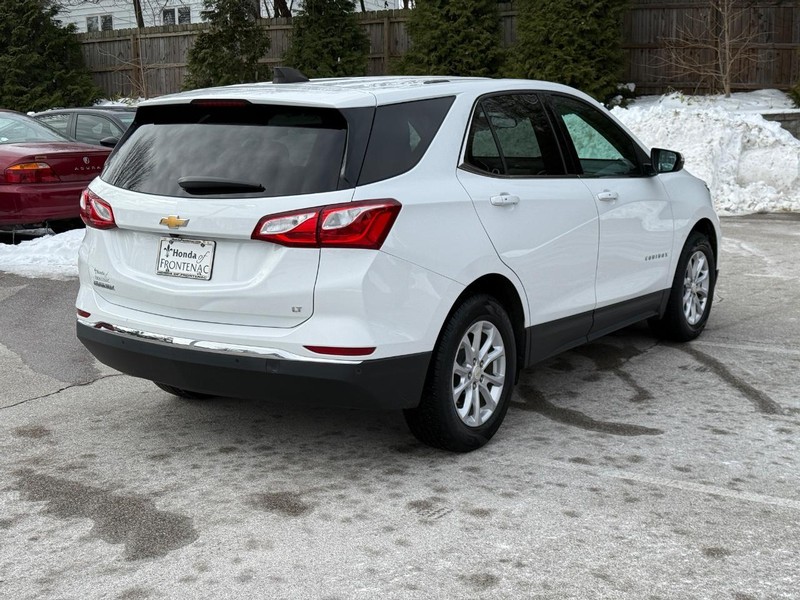 Chevrolet Equinox Vehicle Full-screen Gallery Image 03