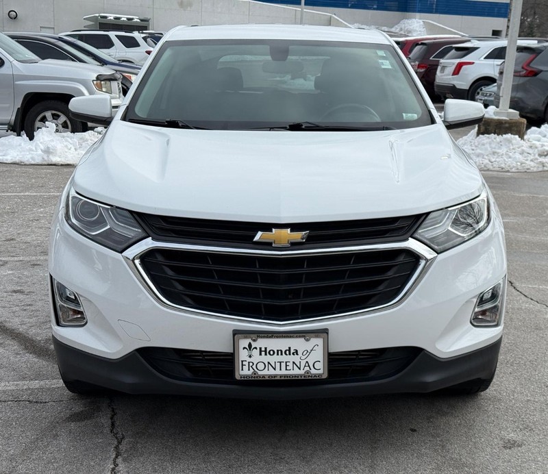 Chevrolet Equinox Vehicle Full-screen Gallery Image 09