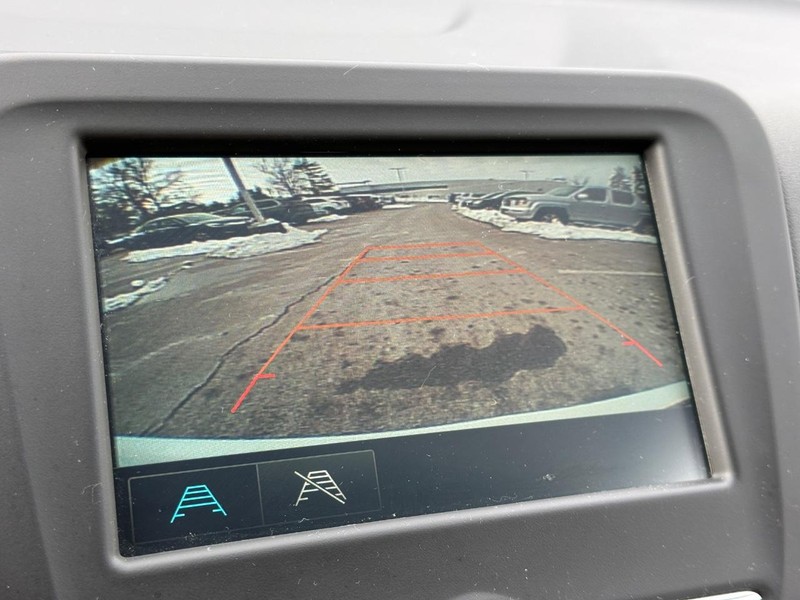 Chevrolet Equinox Vehicle Full-screen Gallery Image 20