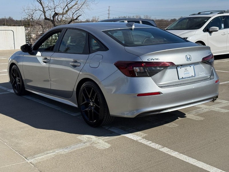 Honda Civic Sedan Vehicle Full-screen Gallery Image 07