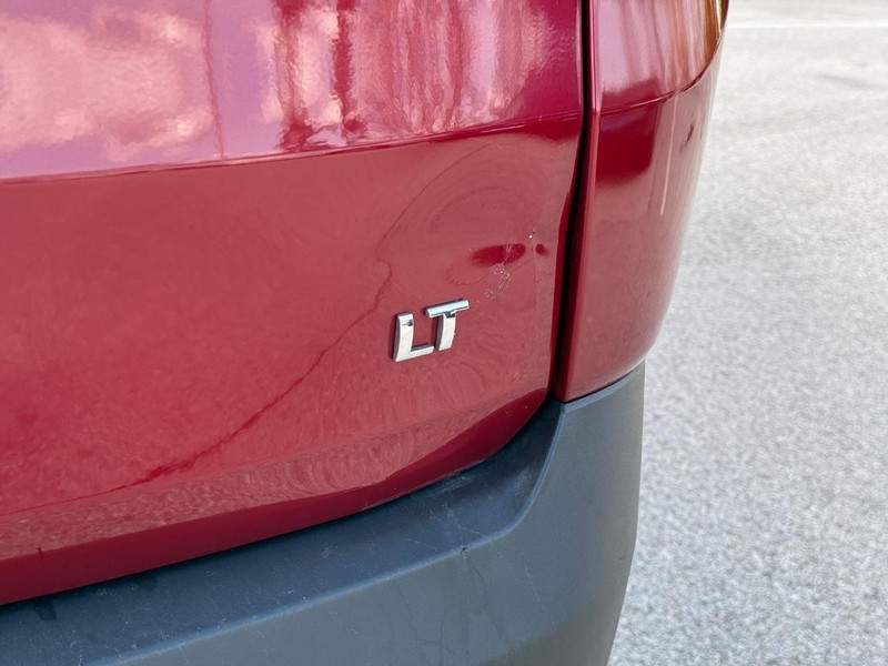 Chevrolet Traverse Vehicle Full-screen Gallery Image 06