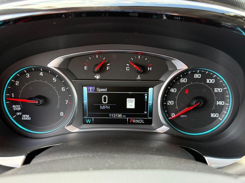 Chevrolet Traverse Vehicle Full-screen Gallery Image 19