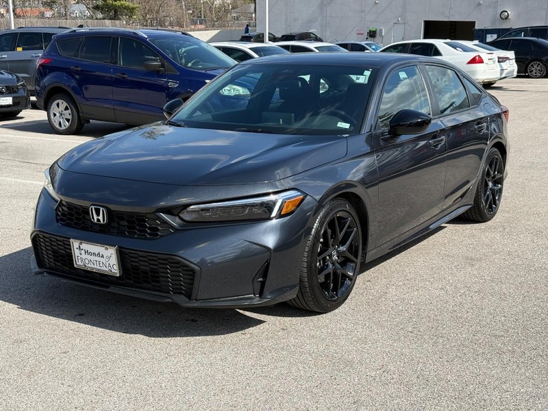 Honda Civic Sedan Vehicle Full-screen Gallery Image 08