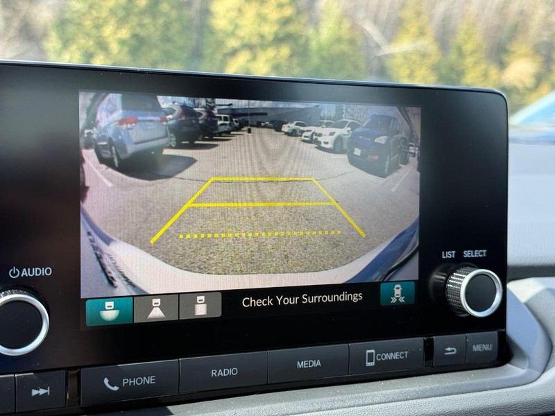 Honda Accord Sedan Vehicle Full-screen Gallery Image 20