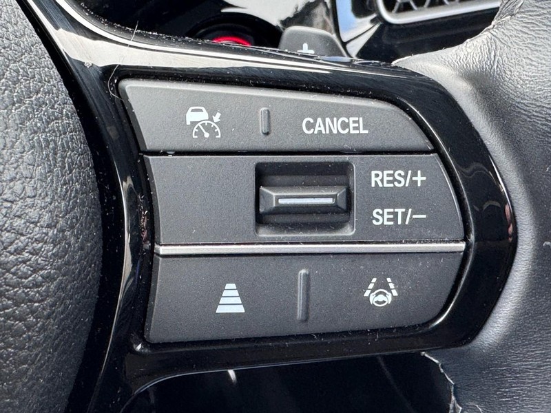 Honda Civic Sedan Vehicle Full-screen Gallery Image 18