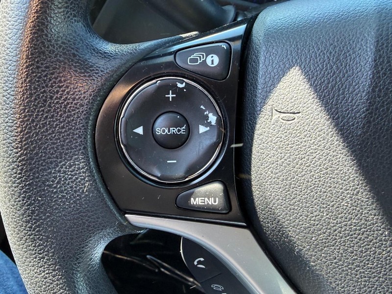 Honda Civic Sedan Vehicle Full-screen Gallery Image 16