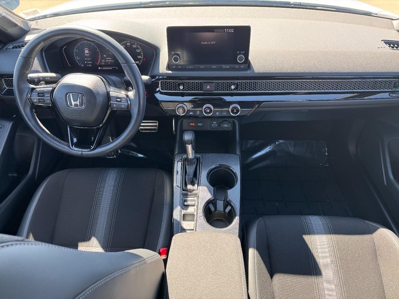 Honda Civic Sedan Vehicle Full-screen Gallery Image 12