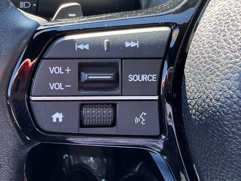 Honda Civic Sedan Vehicle Full-screen Gallery Image 17