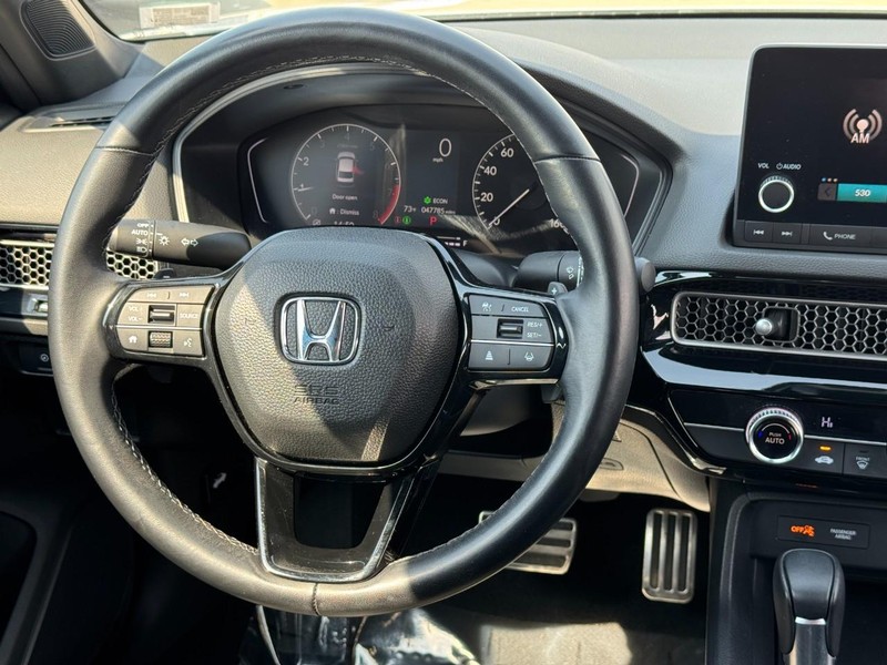 Honda Civic Sedan Vehicle Full-screen Gallery Image 13