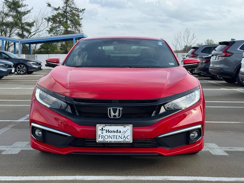 Honda Civic Coupe Vehicle Full-screen Gallery Image 09