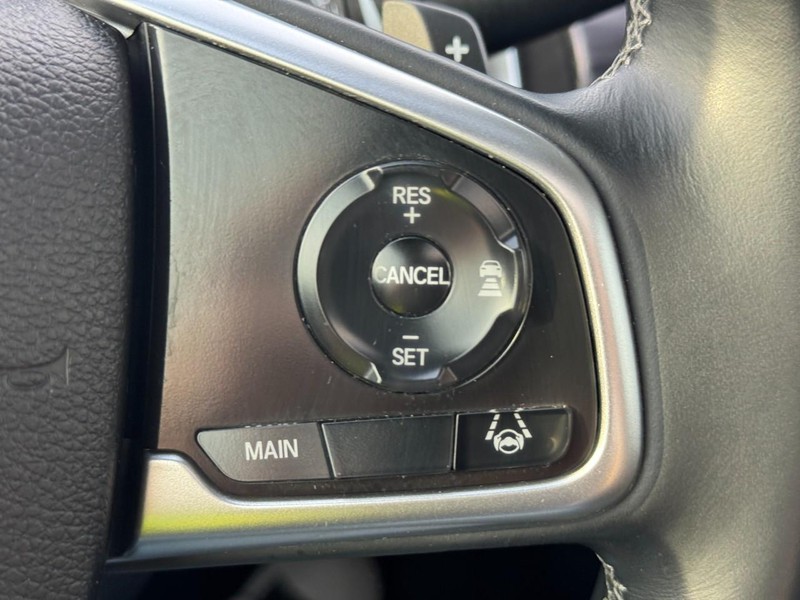 Honda Civic Coupe Vehicle Full-screen Gallery Image 17