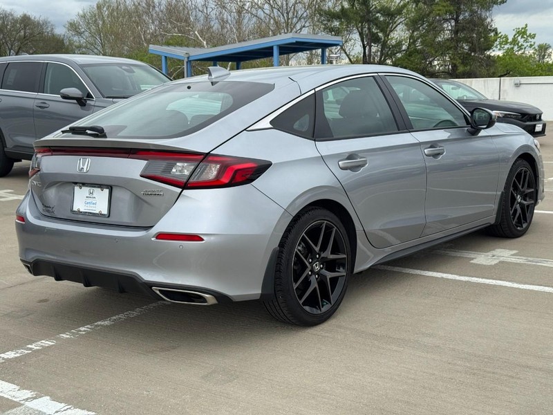 Honda Civic Hatchback Vehicle Full-screen Gallery Image 03