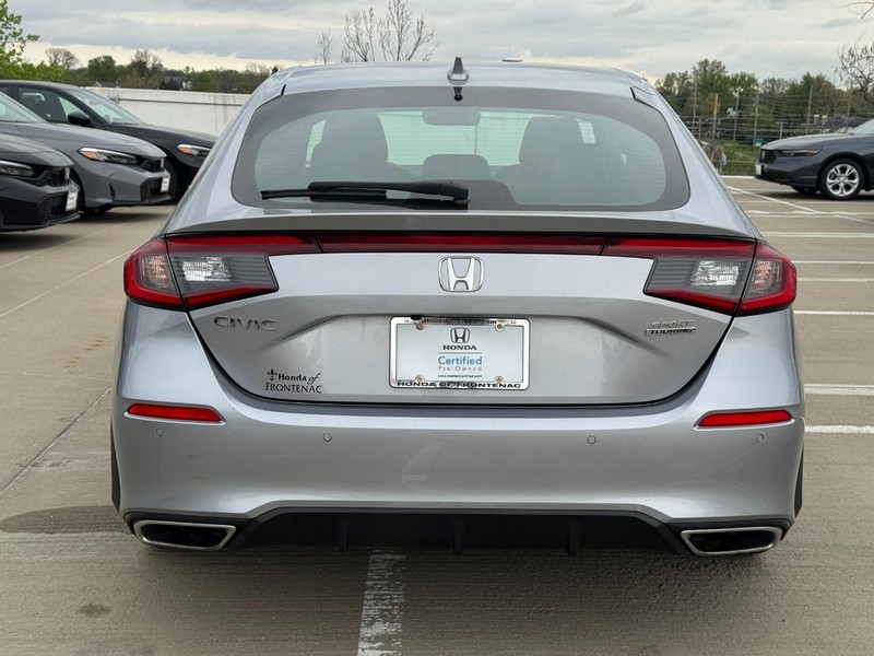 Honda Civic Hatchback Vehicle Full-screen Gallery Image 05