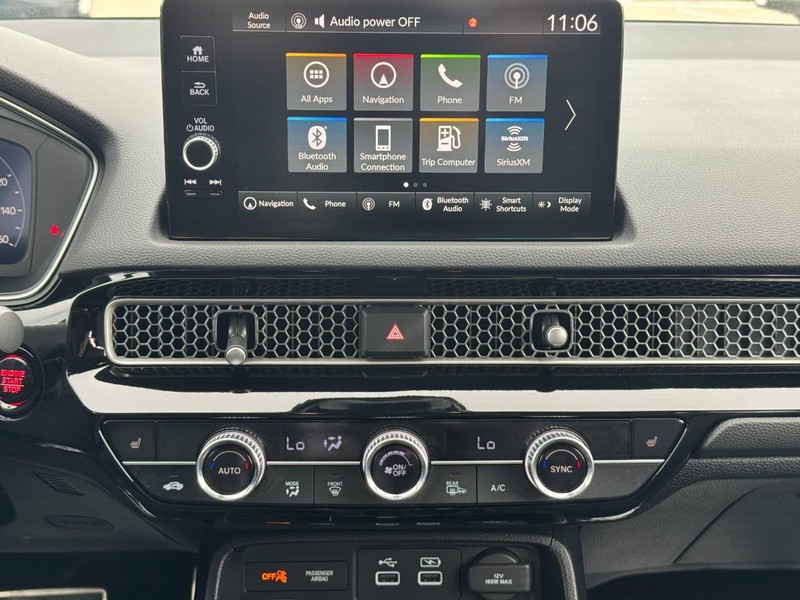 Honda Civic Hatchback Vehicle Full-screen Gallery Image 14
