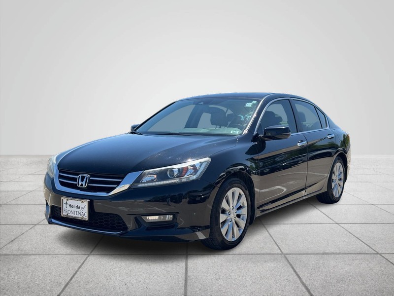 Honda Accord Sedan Vehicle Full-screen Gallery Image 07