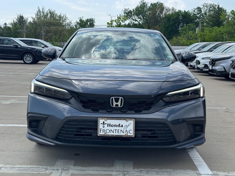 Honda Civic Hatchback Vehicle Full-screen Gallery Image 08